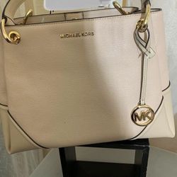Valentine Gift Michael Kors Brand New With Tags 