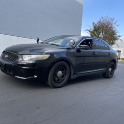 Ford Taurus Police 