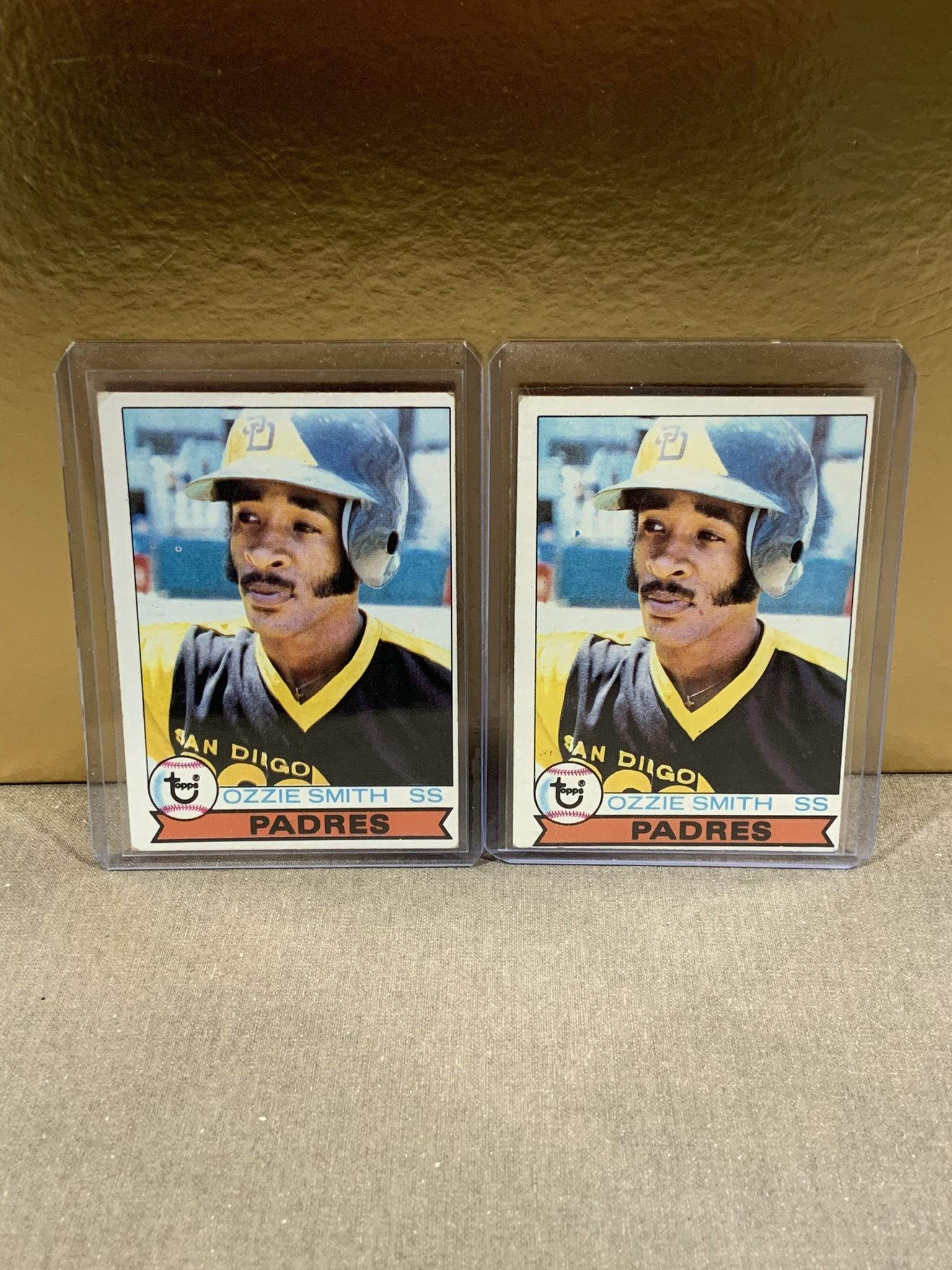 HOF Ozzie Smith Rookie Baseball Cards (1979 Topps) ⚾️⚾️ You Get Both Cards!!