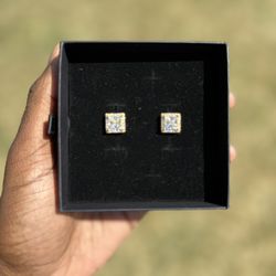 Vvs Moissanite, Earrings—— 3 Carat