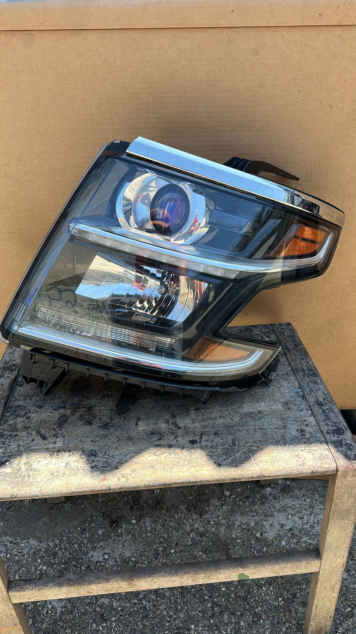 2015 2016 2017 2018 2019 2020 Chevy Chevrolet Tahoe Front Headlight Headlamp LH Left Driver Side Original Used Oem 
