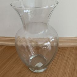 Valentine Clear Vase