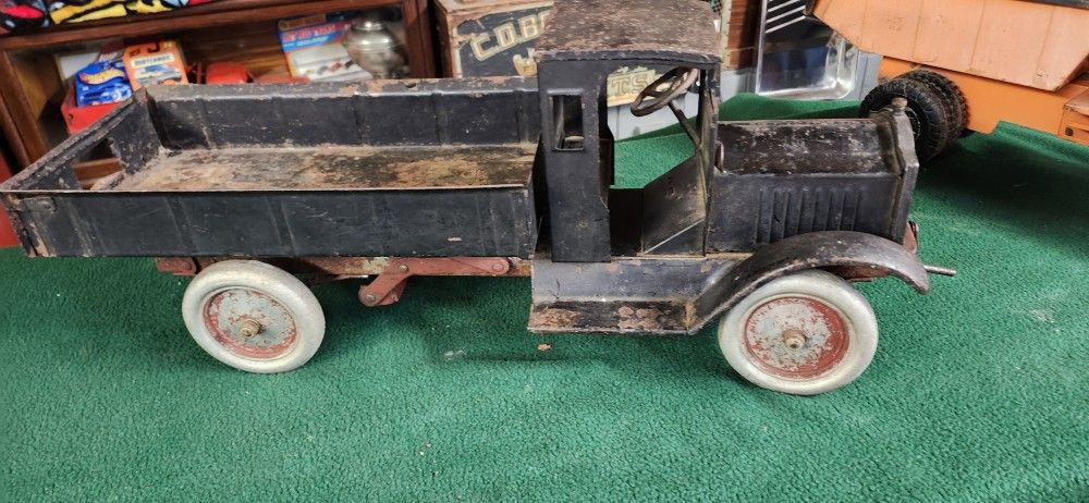 Keystone Dump Truck