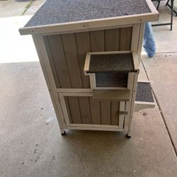 Cat House 
