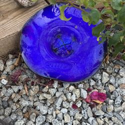 UNIQUE VINTAGE DISH BOWL