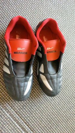 Men’s Soccer Cleats Size 8.5 