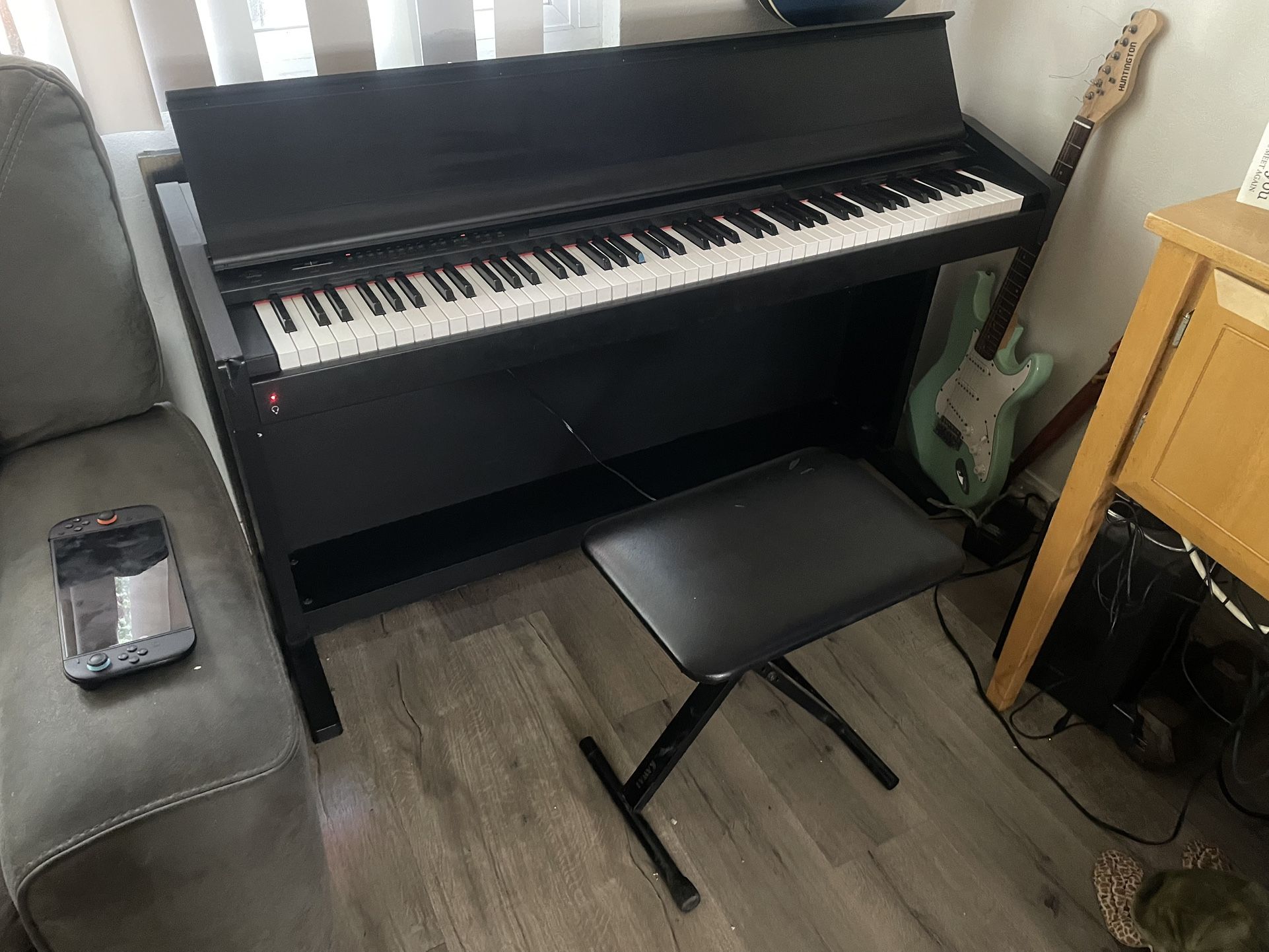 Kawai PN80 Weighted Keyboard Pedals And Chair Included