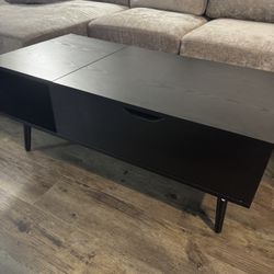 Black Lifting Coffee Table