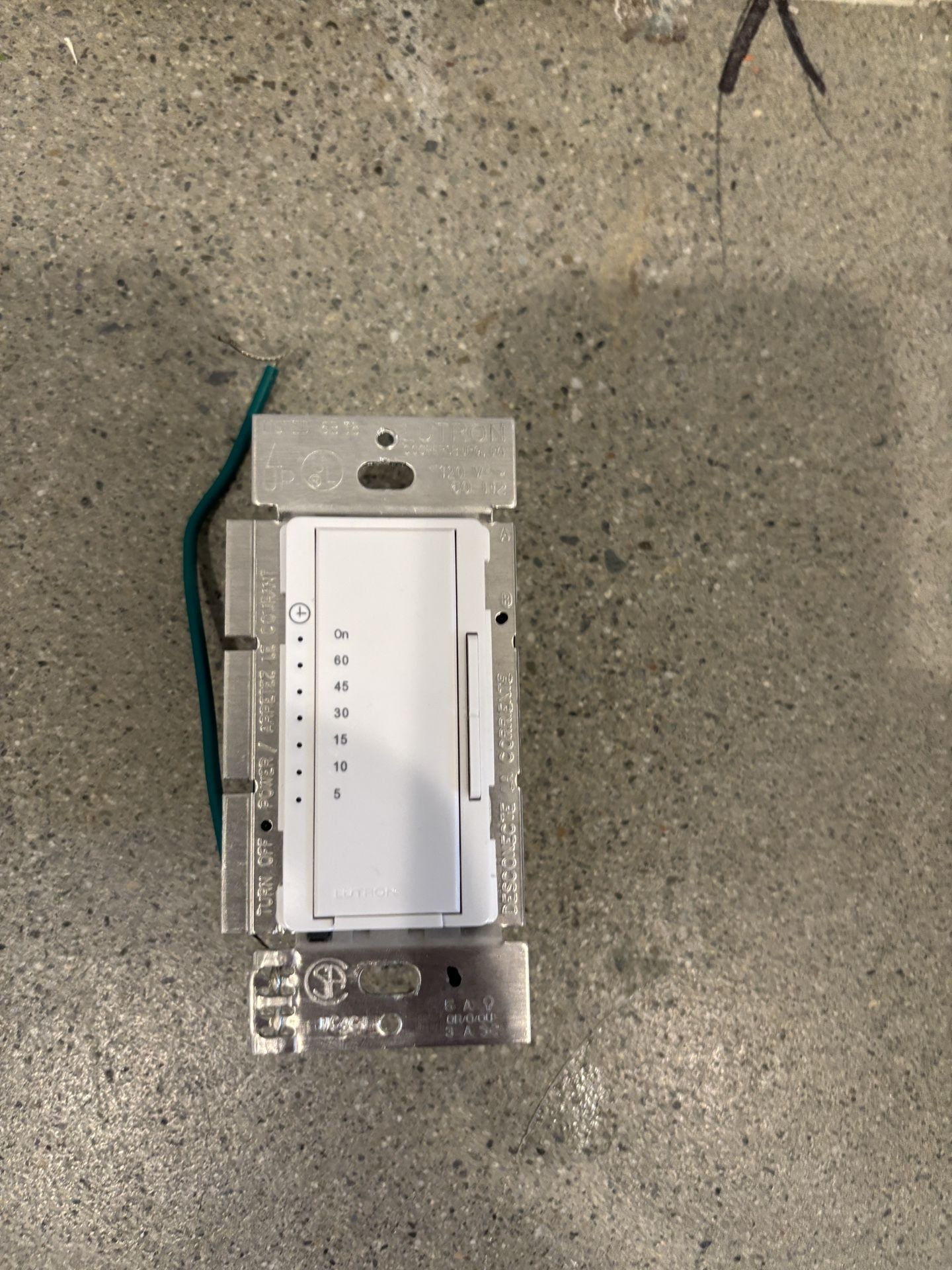 Lutron Maestro Countdown Timer Switch for Fans and Lights, Timer Switch for Lights, 3A/150-Watt LED Bulbs, Single-Pole/Multi-Location, MA-T51MN