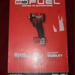 Milwaukee M18 FUEL 3/8 COMPACT IMPACT WRENCH