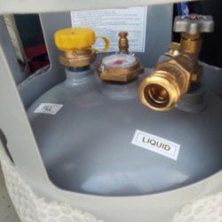 Forklift Propane Tanks 