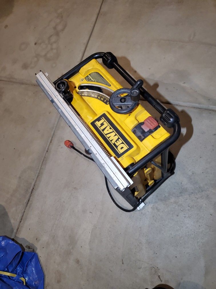 Dewalt Table Saw