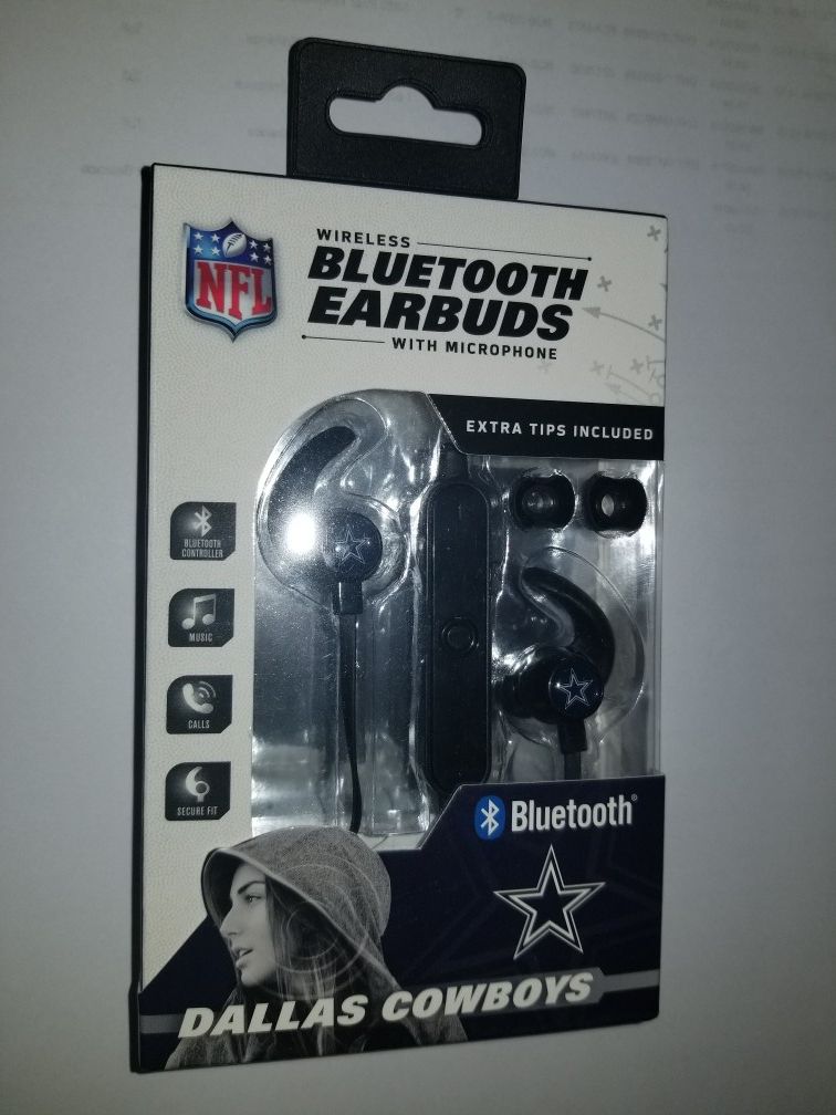 Brand new Dallas Cowboys Bluetooth Earbuds