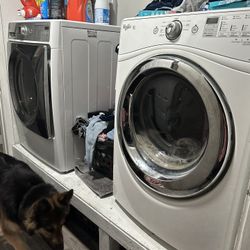 Kenmore/whirlpool Washer Dryer