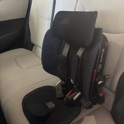 WAYB travel car seat