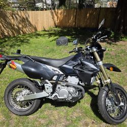 2024 DRZ-400SM