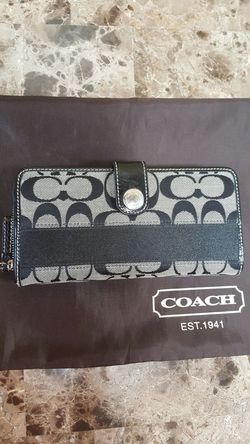 Authenic Coach wallet