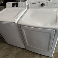 Samsung Washer and dryer extra large load capacity working perfectly with warranty extra for delivery same day delivery and installation available
