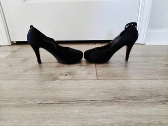 Black heels for party