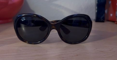 Ray-Ban Jackie Ohh II (RB4098)