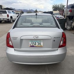 2011 Hyundai Accent Gls