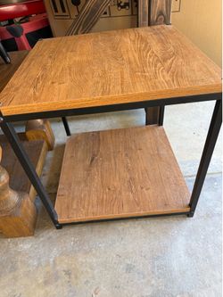 End table