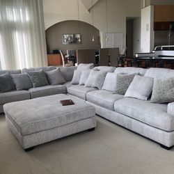 Brand New Ratcliffe Sectional Living Room Set