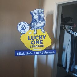Lucky One Lemonade Display