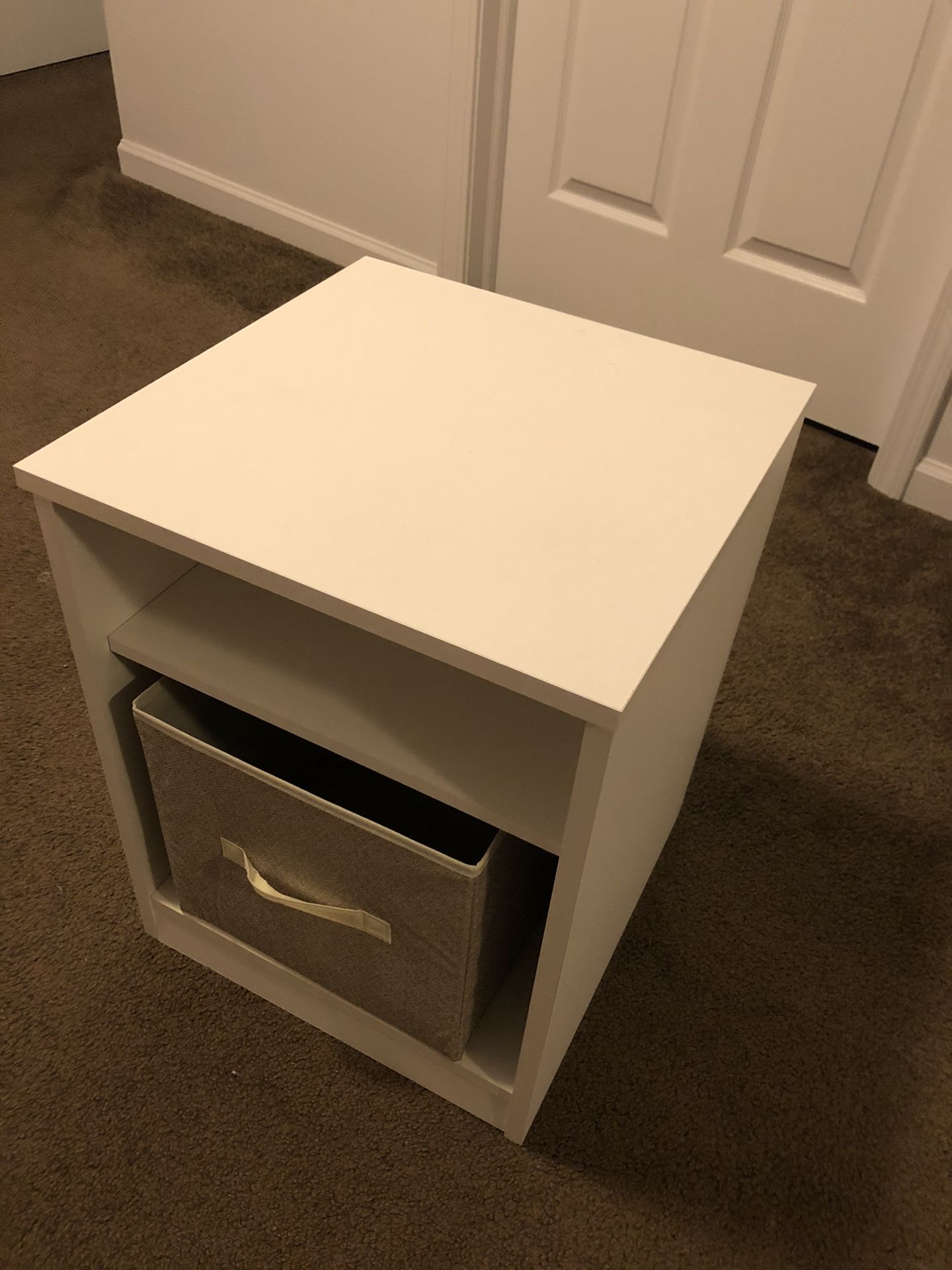 End table