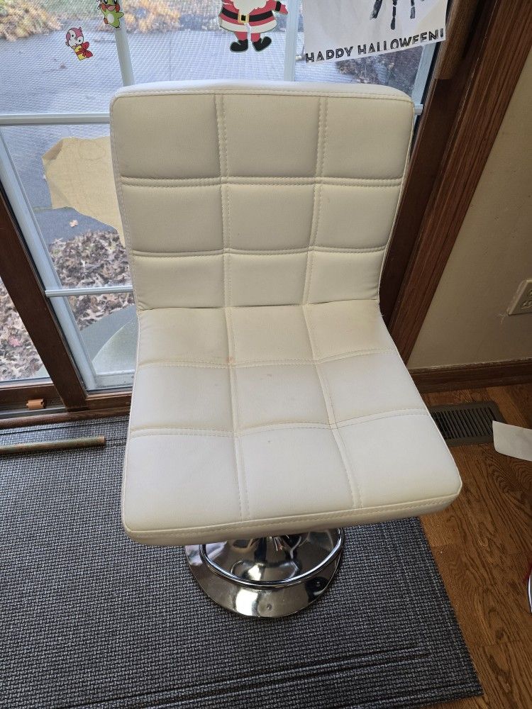 Bar Chairs (4ea)