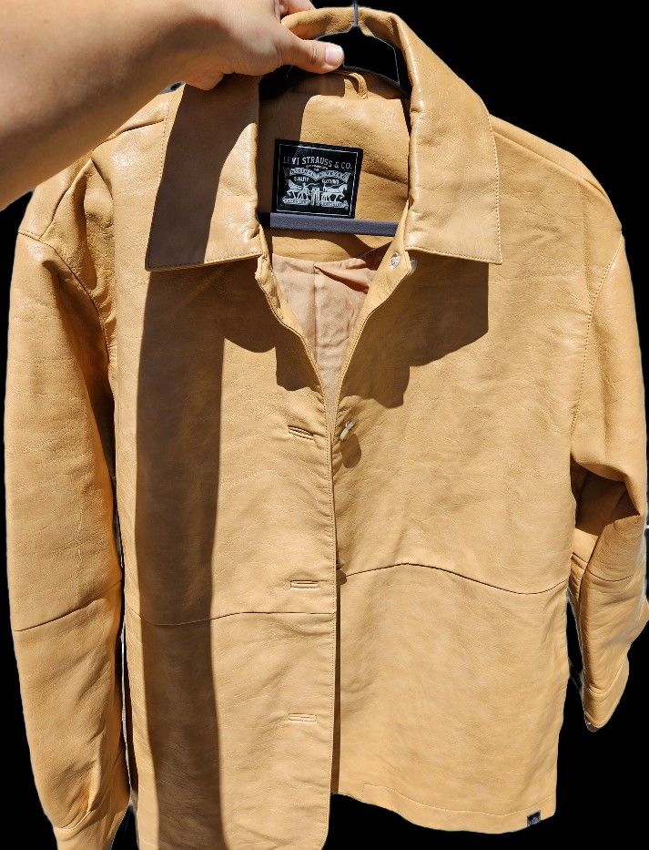 *BRAND NEW* Levi's Oversized Faux Leather Jacket