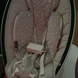 Mama Roo