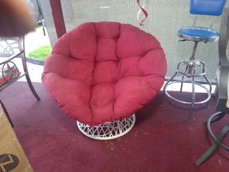 BM E Papasan Chair With Cushion
