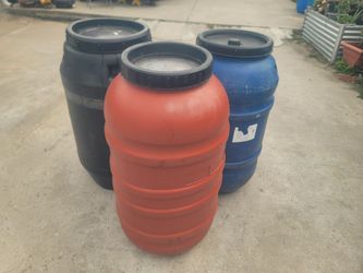 Deer feed drum- 60 gallons