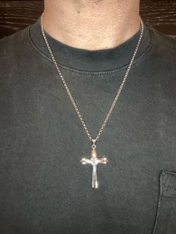 Stainless steel cross pendant necklace chain