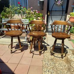 3 VINTAGE WOOD STOOLS.