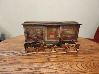 Antique Converse 1912 Wooden Livestock Railroad Car With Animals
