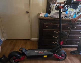 Electric scooter