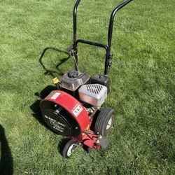 Giant vac Walk Behind Leaf Blower 