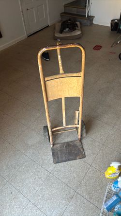 Dolly hand truck