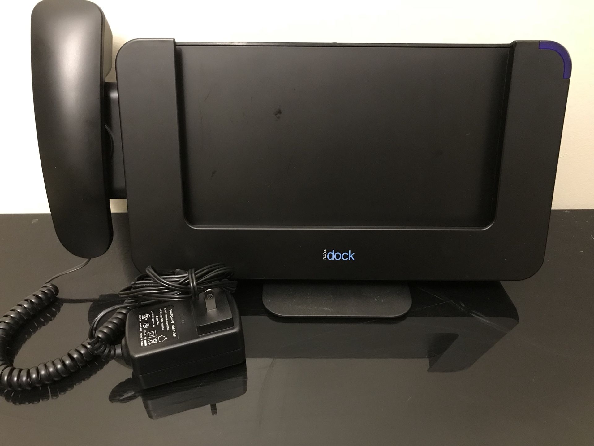 eyedock iPad Bluetooth Wired Dock and Phone Handset