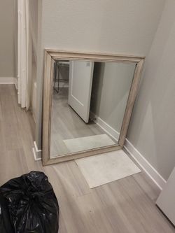 Mirror 