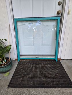 Free Vintage Window Frame w/Glass