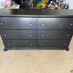 Ashley Furniture Maribel 6 Drawer Dresser