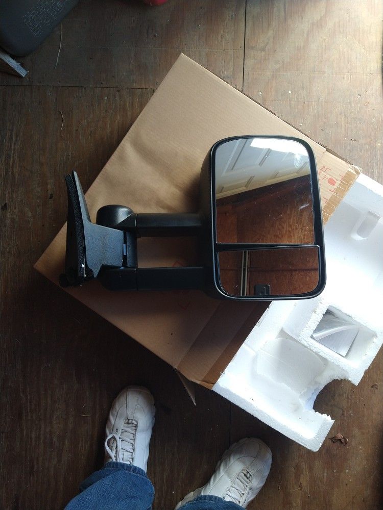 Set of Chevy 2500 Mirrors