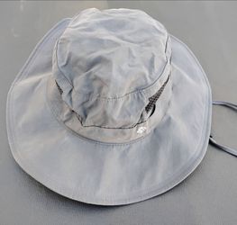 Sun Hats Billabong/Columbia/Nike