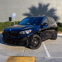 2023 BMW X1