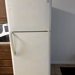 Free refrigerator