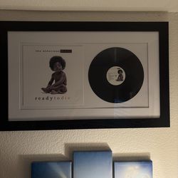 BIGGIE FRAMED VINYL