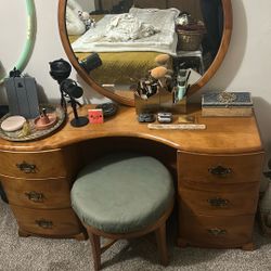 Antique Vanity With Stool